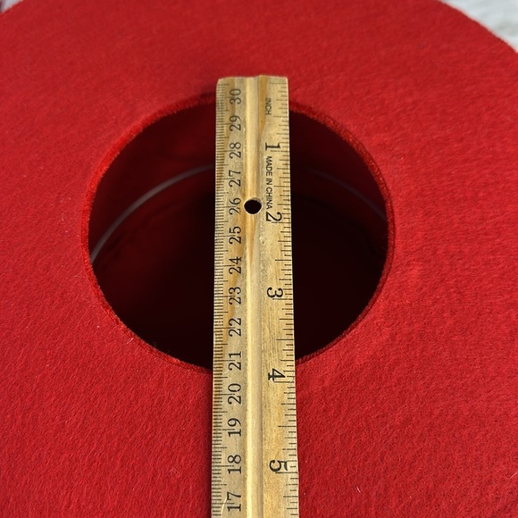 CHRISTMAS TREE TOPPER Red Top Hat elf legs sticking out - Picture 8 of 10